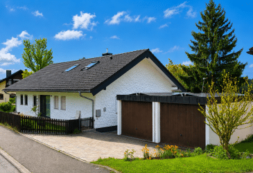 Viel Platz für die Familie – modernisiertes Haus mit Einliegerwohnung in ruhiger Lage Herzogsweilers